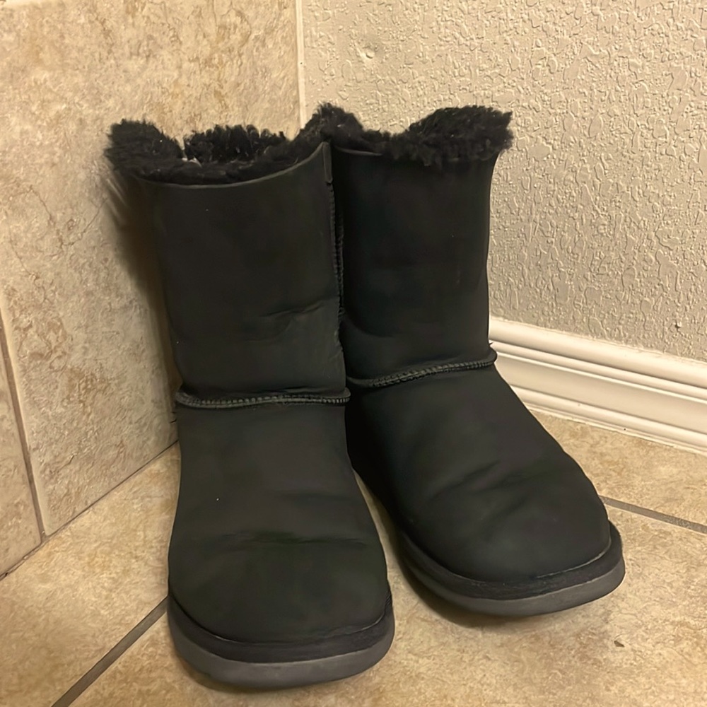 UGG size 9 black boots